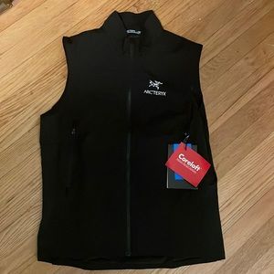 Arc’teryx Atom SL Medium NWT